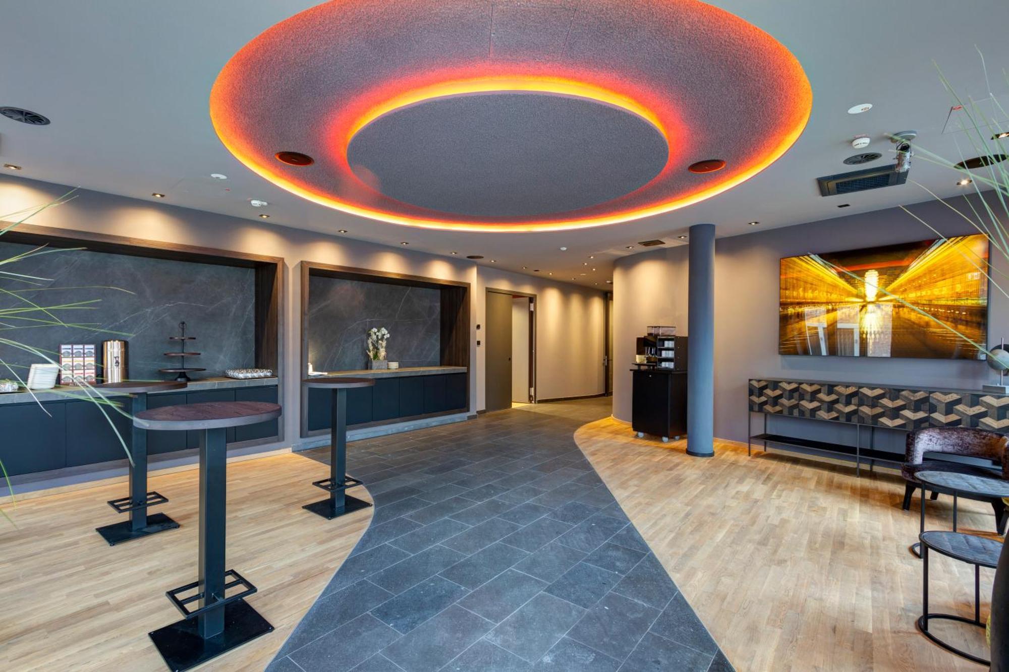 Qube Hotel Bahnstadt Хайделберг Екстериор снимка
