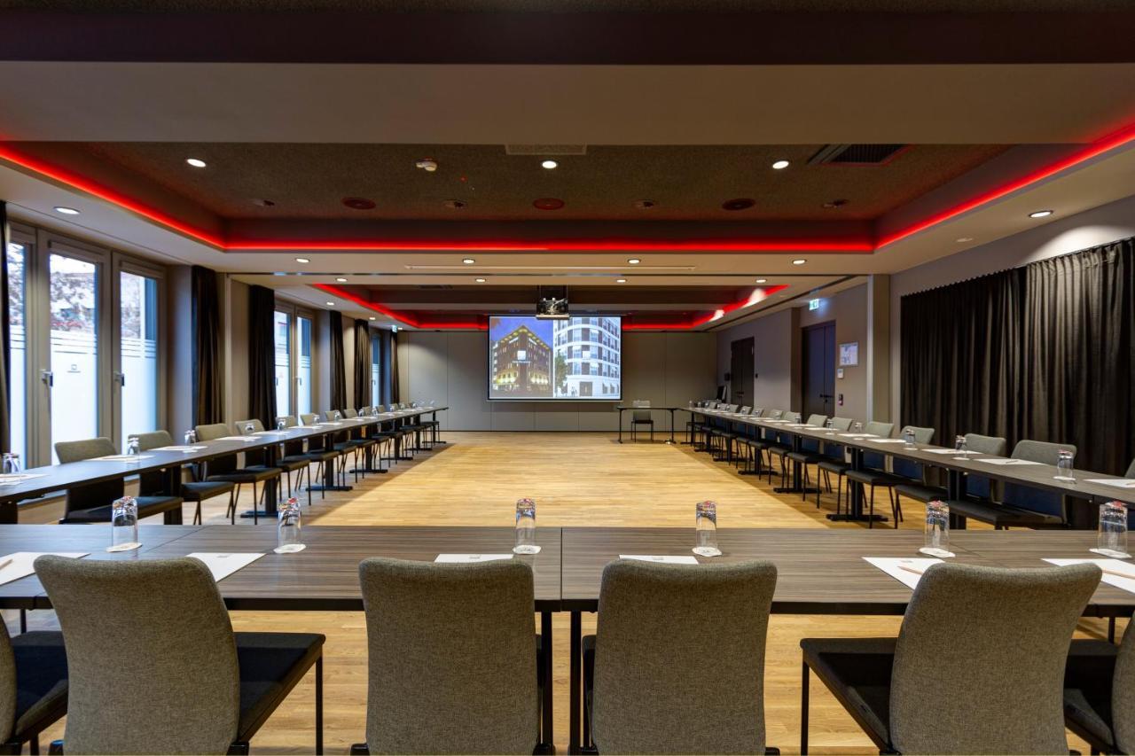 Qube Hotel Bahnstadt Хайделберг Екстериор снимка