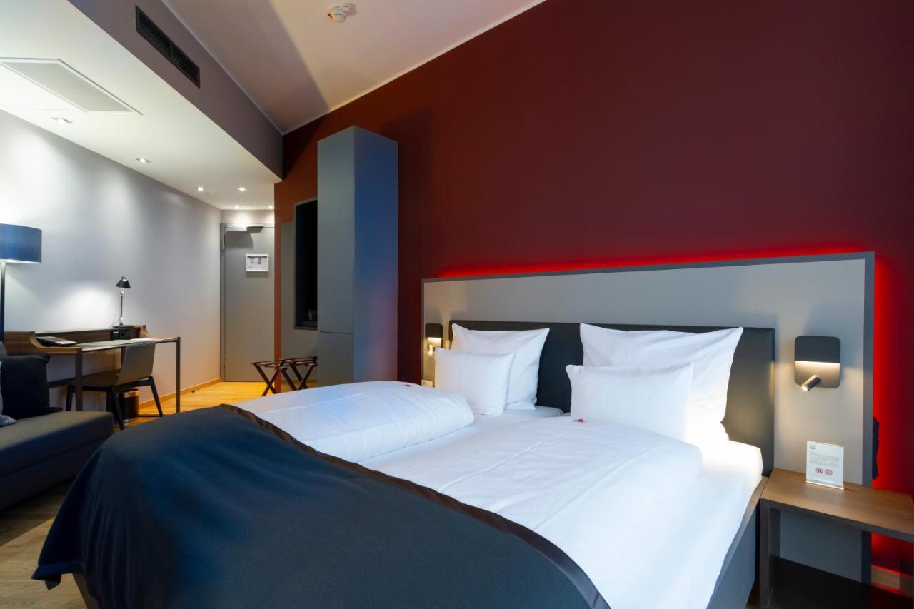 Qube Hotel Bahnstadt Хайделберг Екстериор снимка